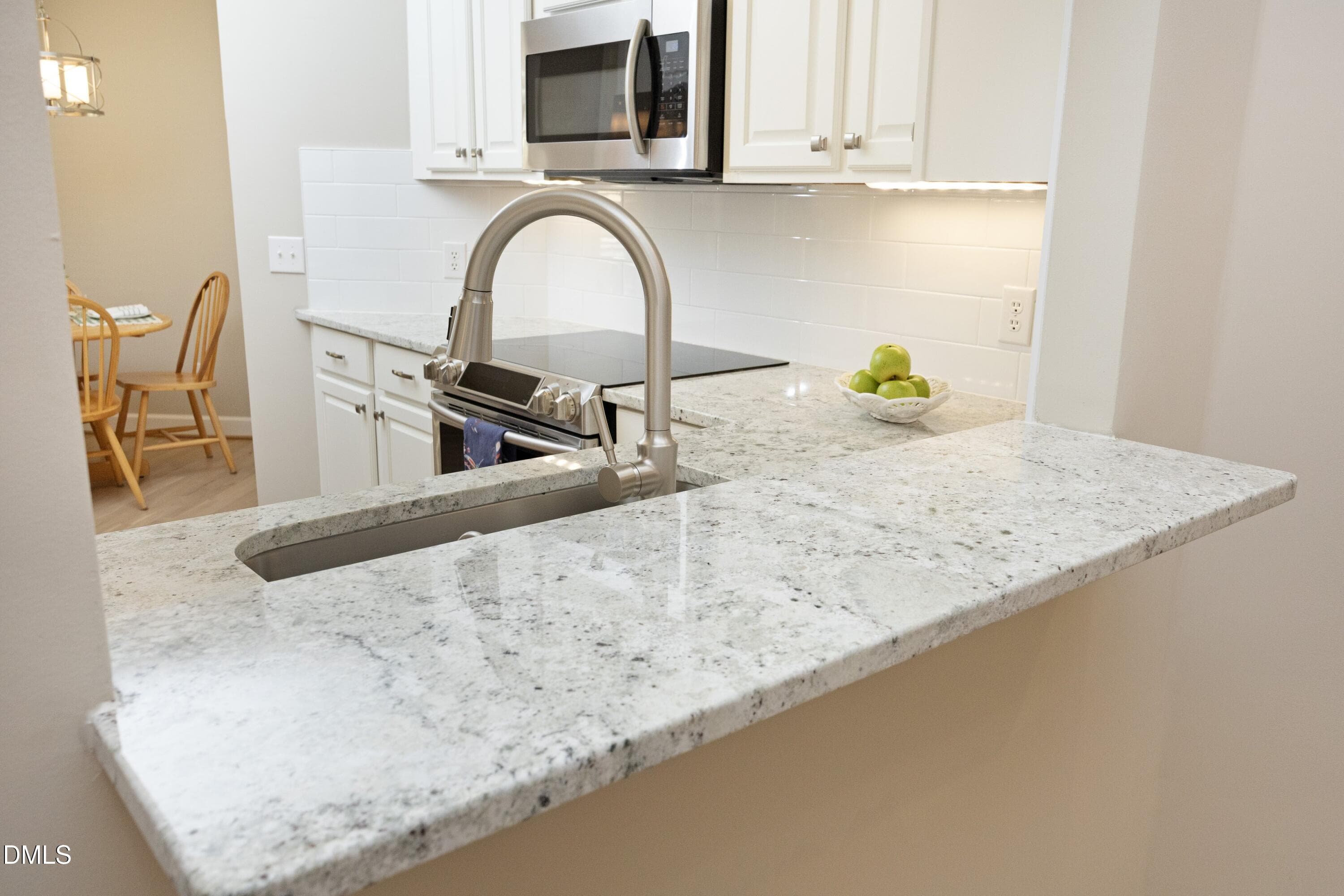 17ExtendedCountertop - 8000 Grey Oak Drive, Raleigh, NC 27615