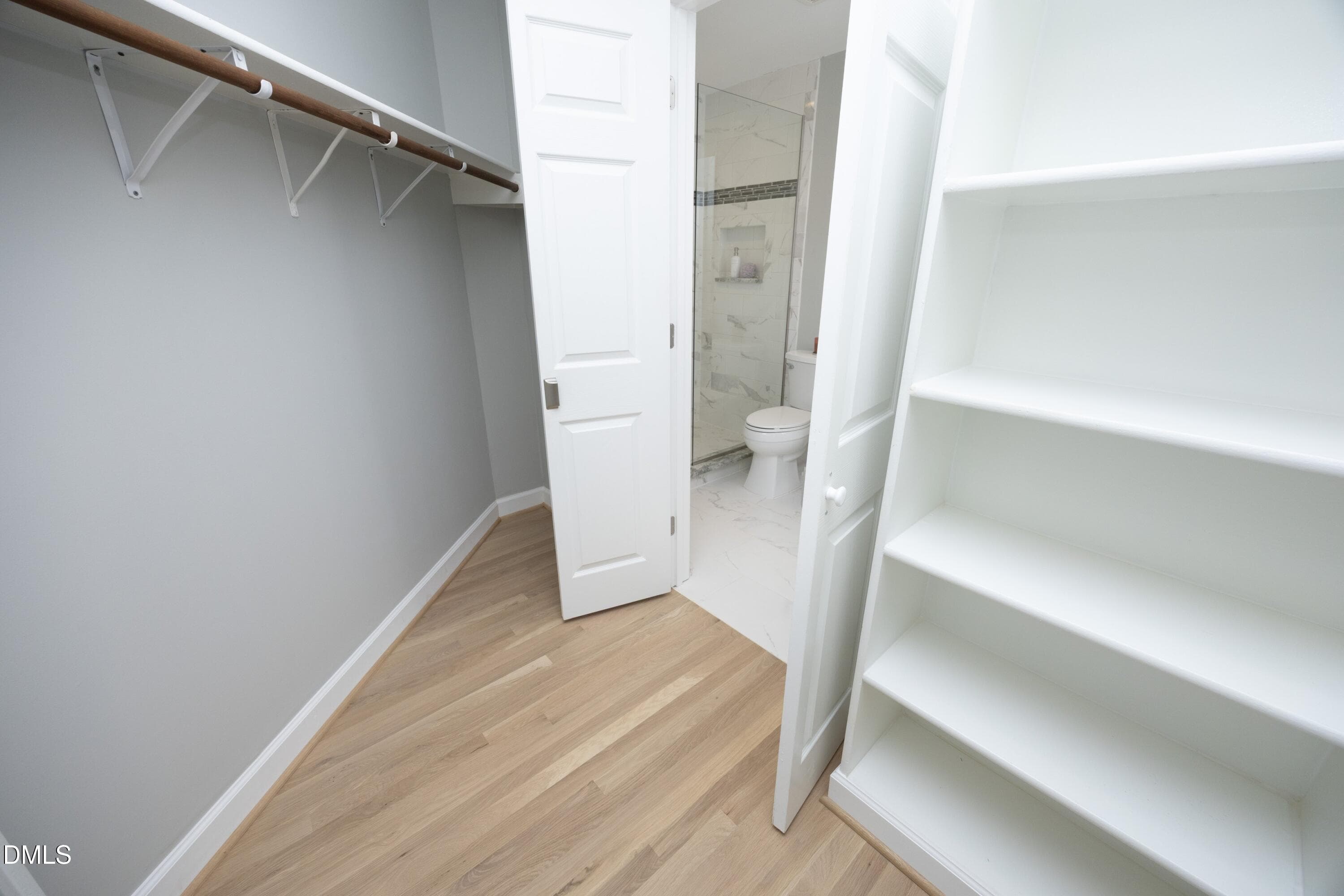 30Closet - 8000 Grey Oak Drive, Raleigh, NC 27615