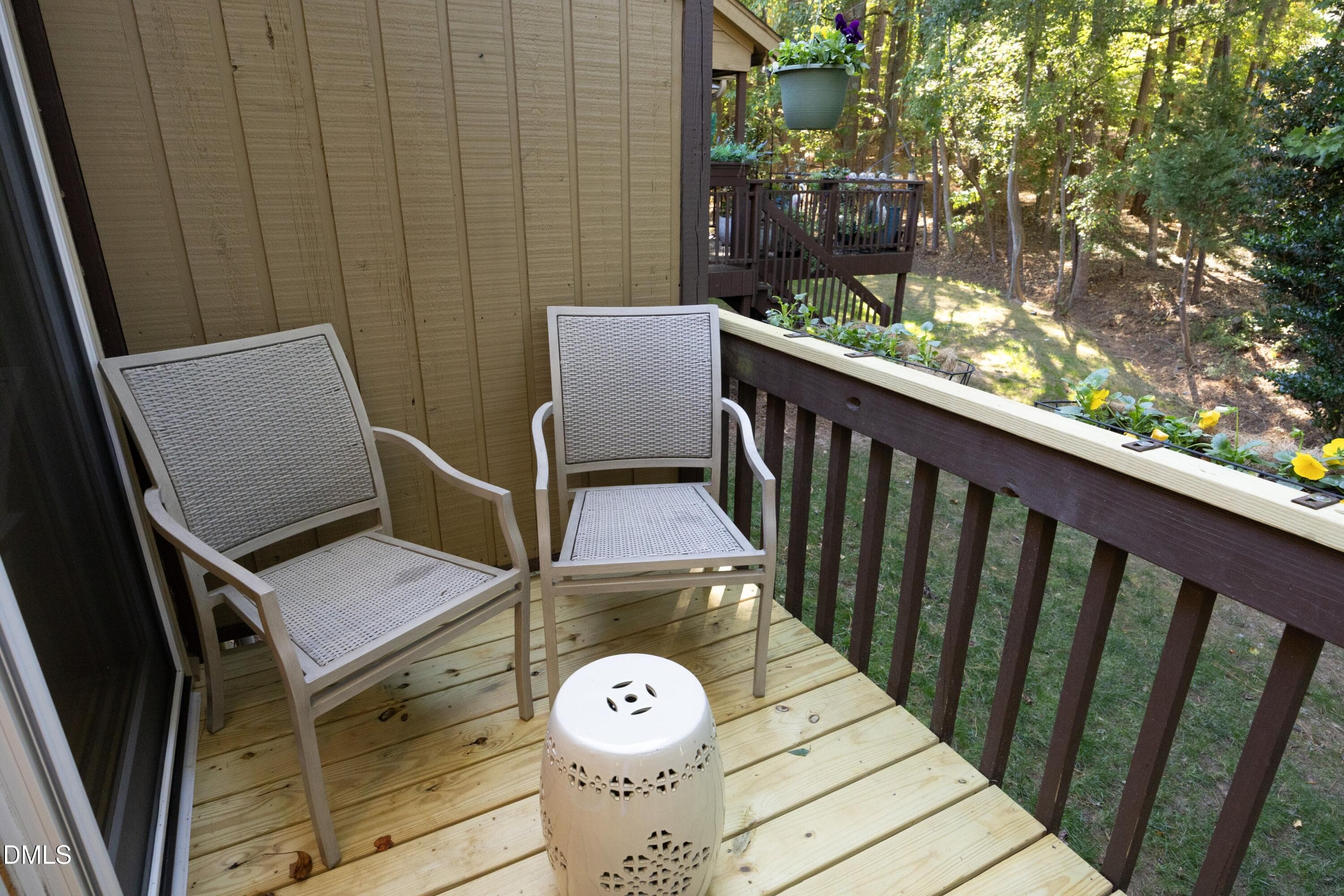 41Deck - 8000 Grey Oak Drive, Raleigh, NC 27615