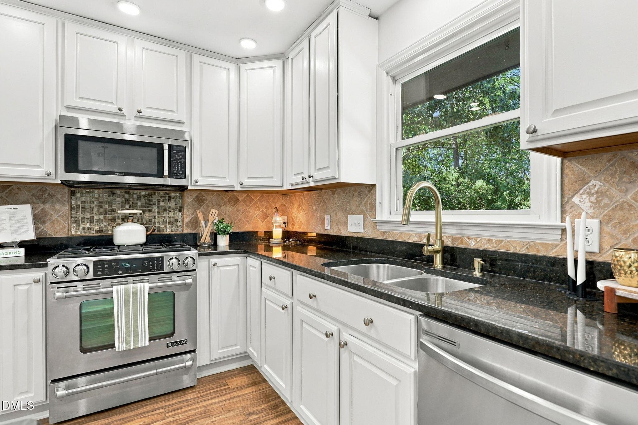 17-web-or-mls-IMG_5006 - 3812 Oak Park Road, Raleigh, NC 27612