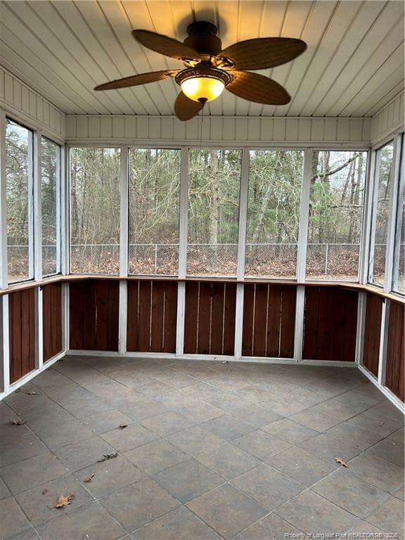 Photo 25 - 217 Woodland Drive, Raeford, NC 28376