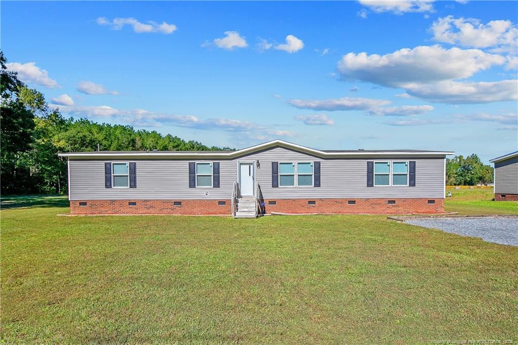 8065 State Hwy 210 S, Autryville, NC 28318