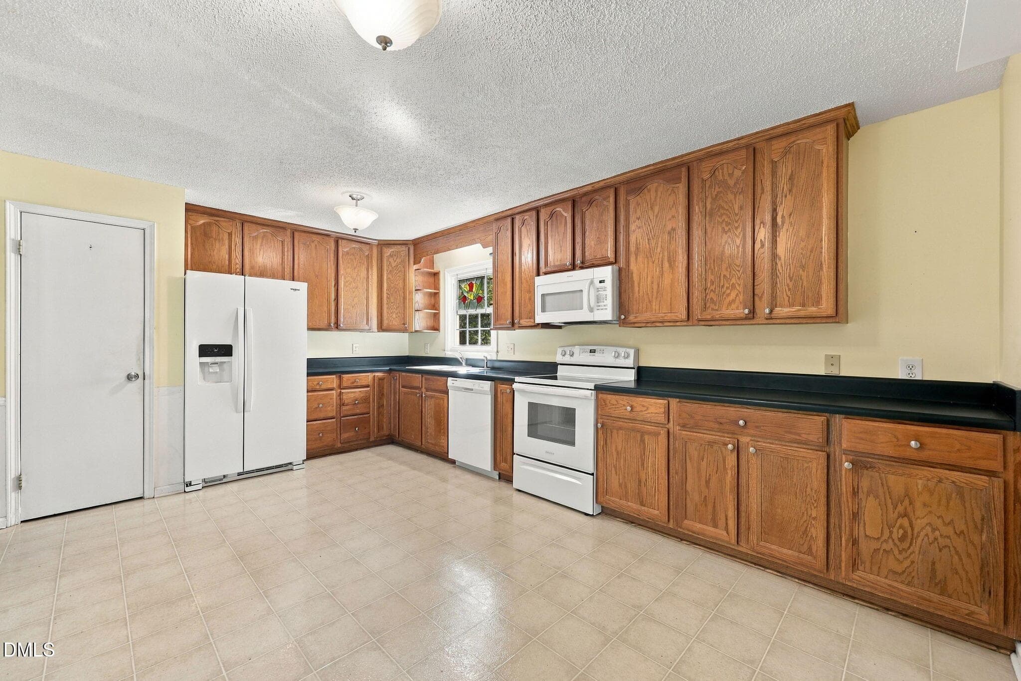 Kitchen - 5320 Olde South Road, Raleigh, NC 27606