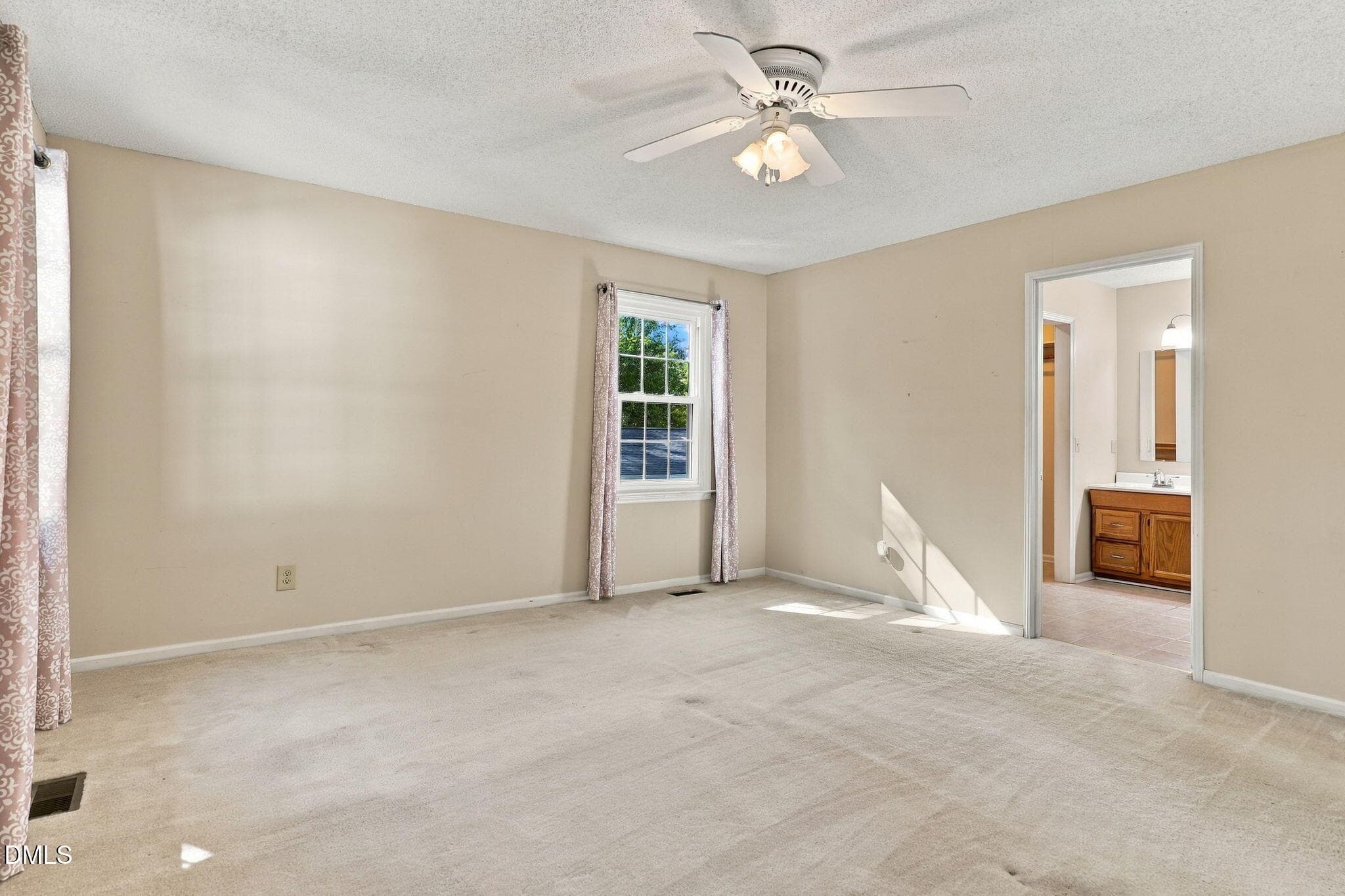 Master Bedroom - 5320 Olde South Road, Raleigh, NC 27606