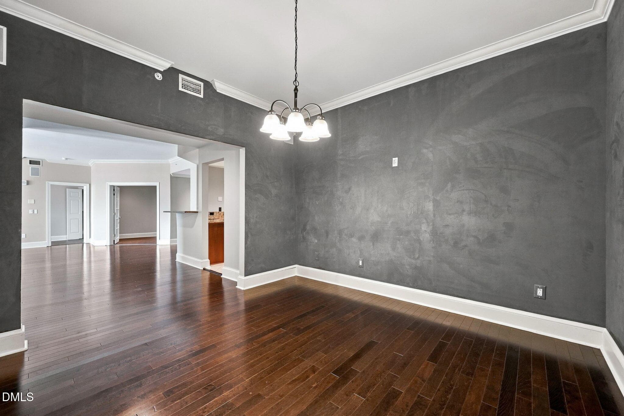 26-web-or-mls-IMG_4074_Edit - 510 Glenwood Avenue 611, Raleigh, NC 27603
