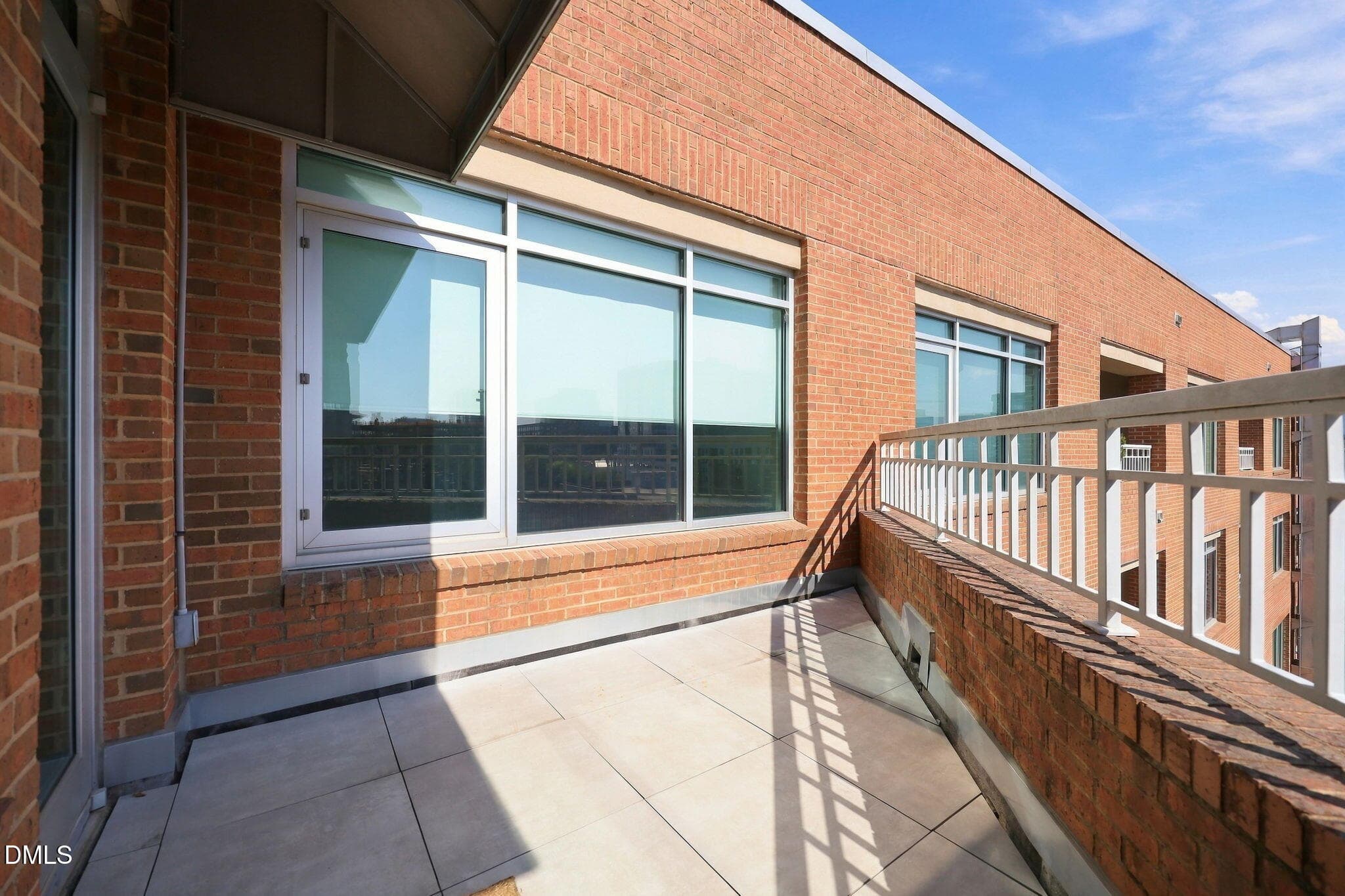 49-web-or-mls-IMG_4134 - 510 Glenwood Avenue 611, Raleigh, NC 27603