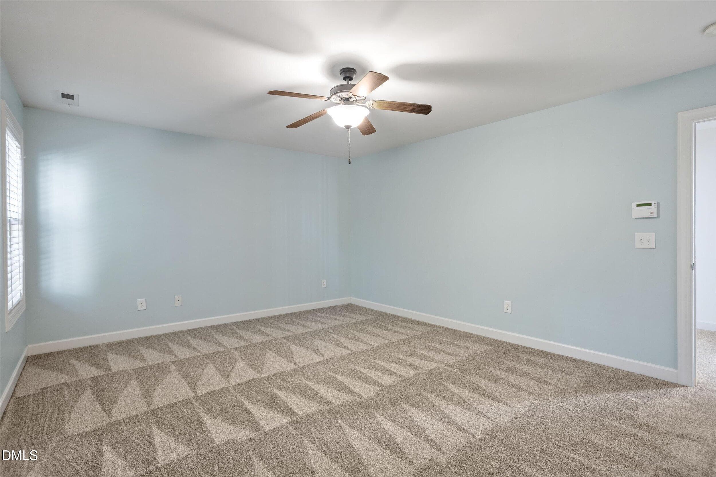 26-3141 Suncrest Village Ln_10202026_26 - 3141 Suncrest Village Lane Lane, Raleigh, NC 27616