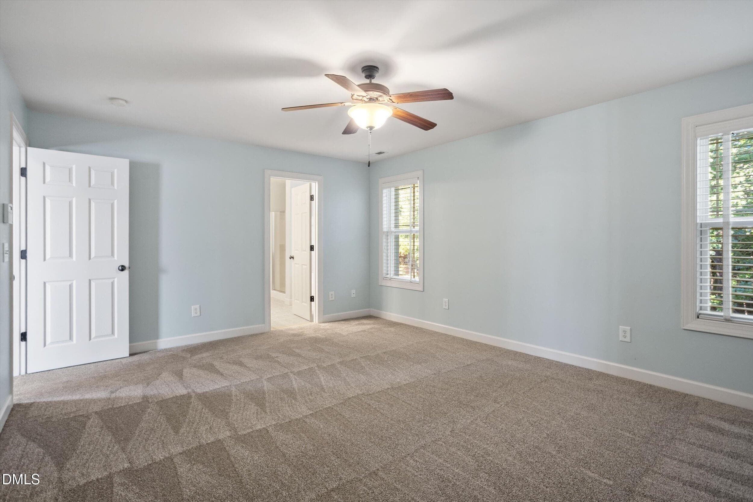 27-3141 Suncrest Village Ln_10202026_27 - 3141 Suncrest Village Lane Lane, Raleigh, NC 27616