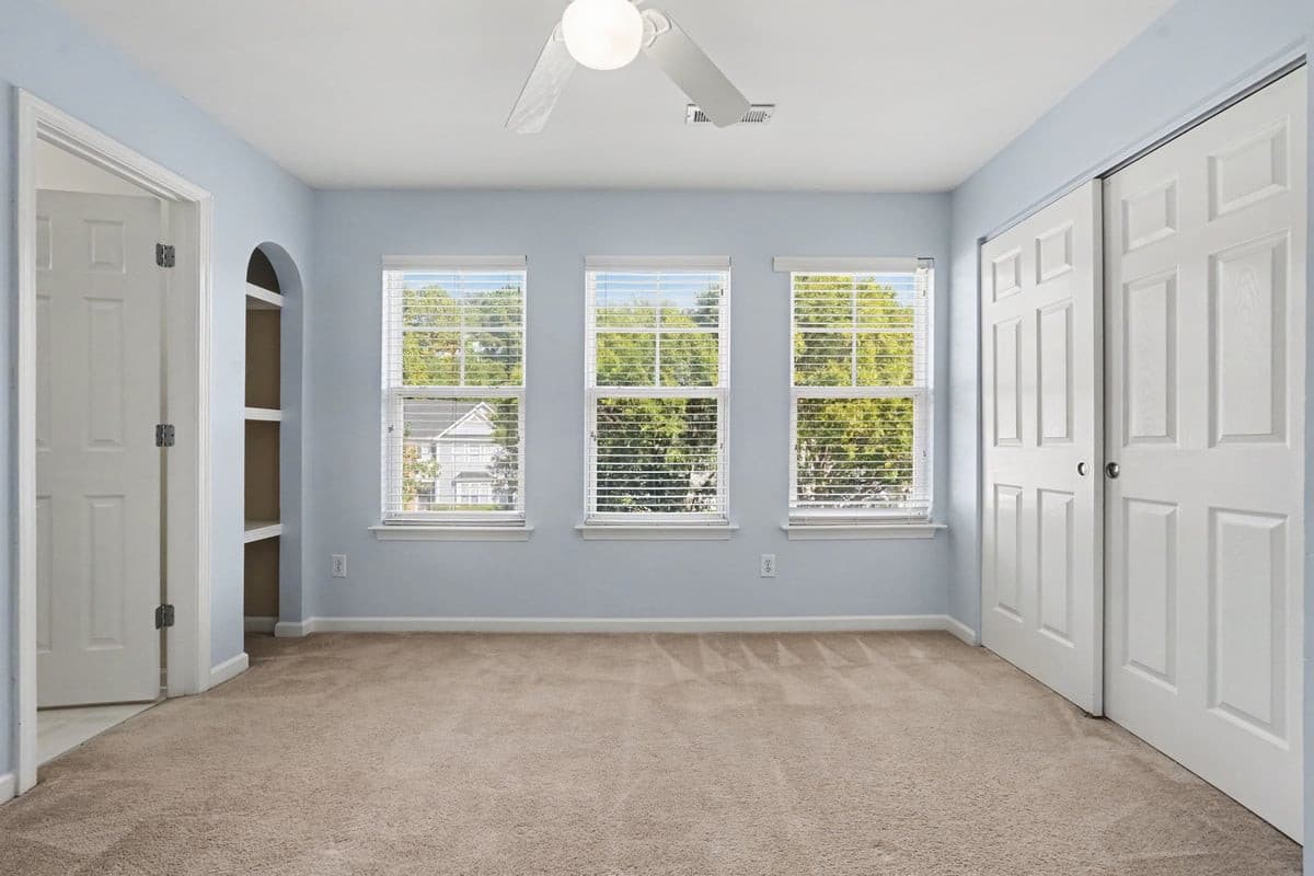 012_file_3251.jpg - 8431 Central Drive, Raleigh, NC 27613