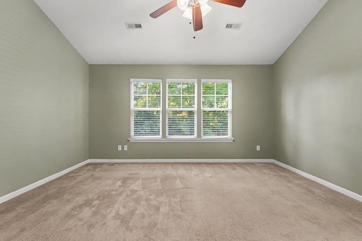 016_file_6749.jpg - 8431 Central Drive, Raleigh, NC 27613