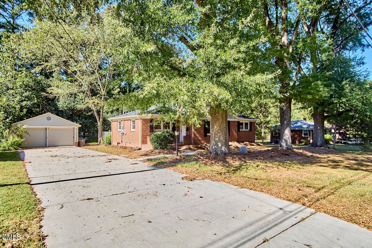 007 - 2317 Charlotte Street, Durham, NC 27705