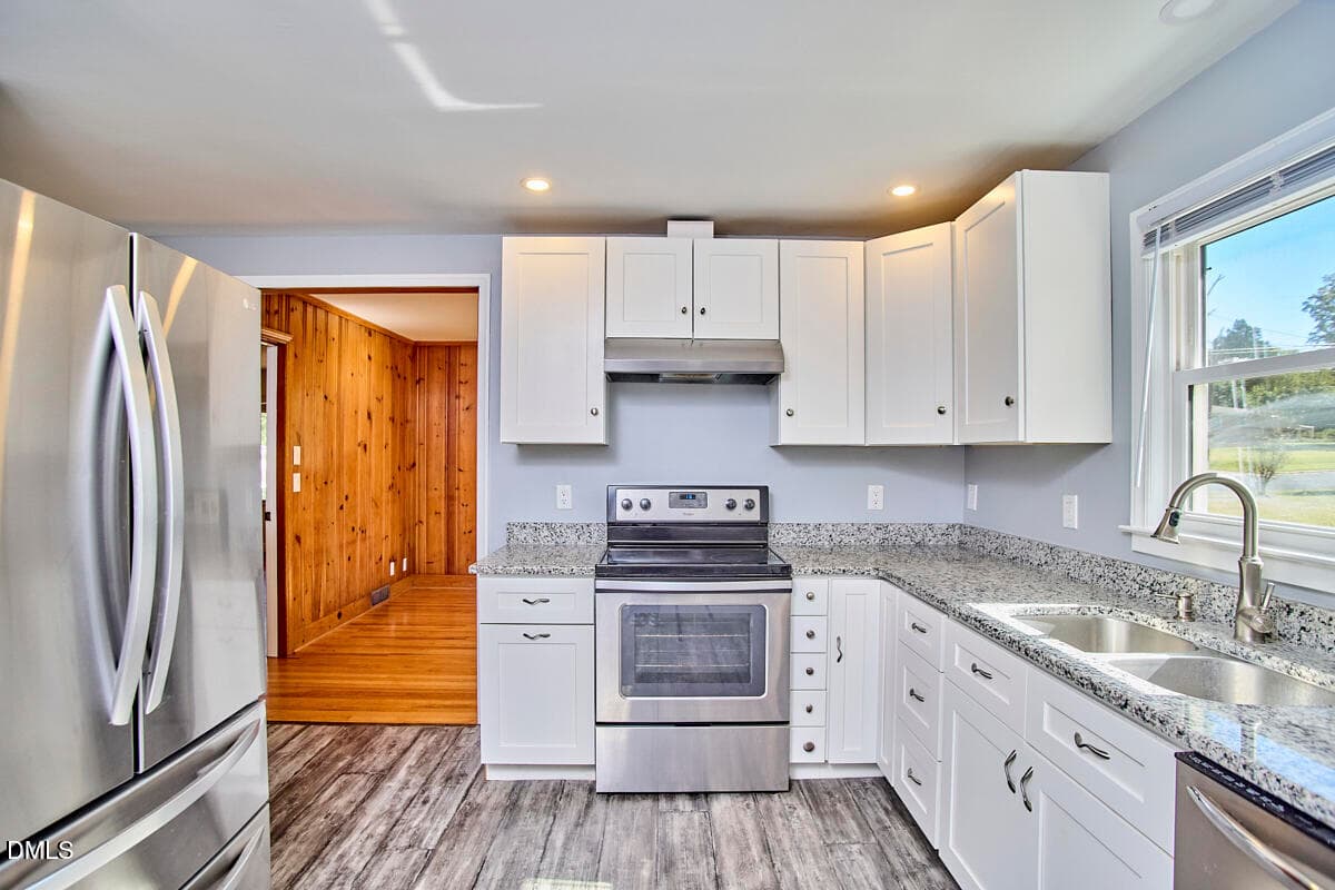 030 - 2317 Charlotte Street, Durham, NC 27705