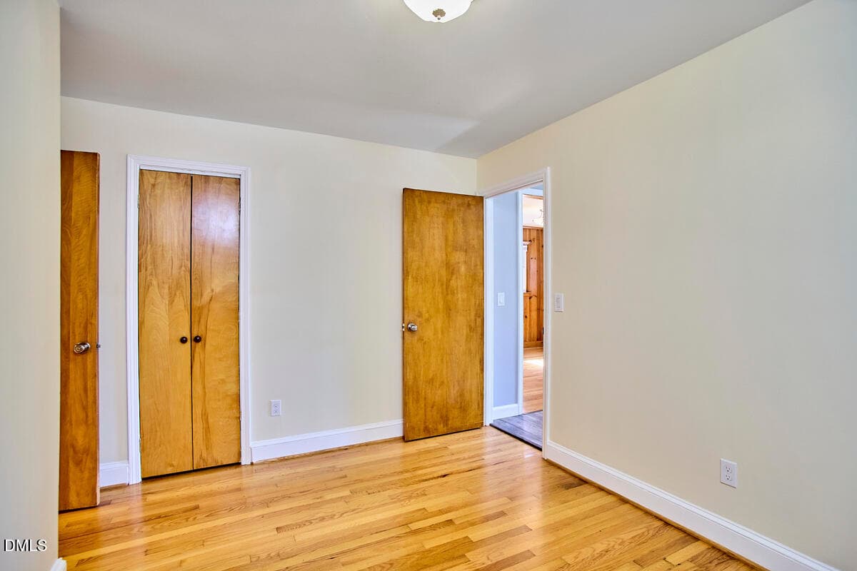 034 - 2317 Charlotte Street, Durham, NC 27705