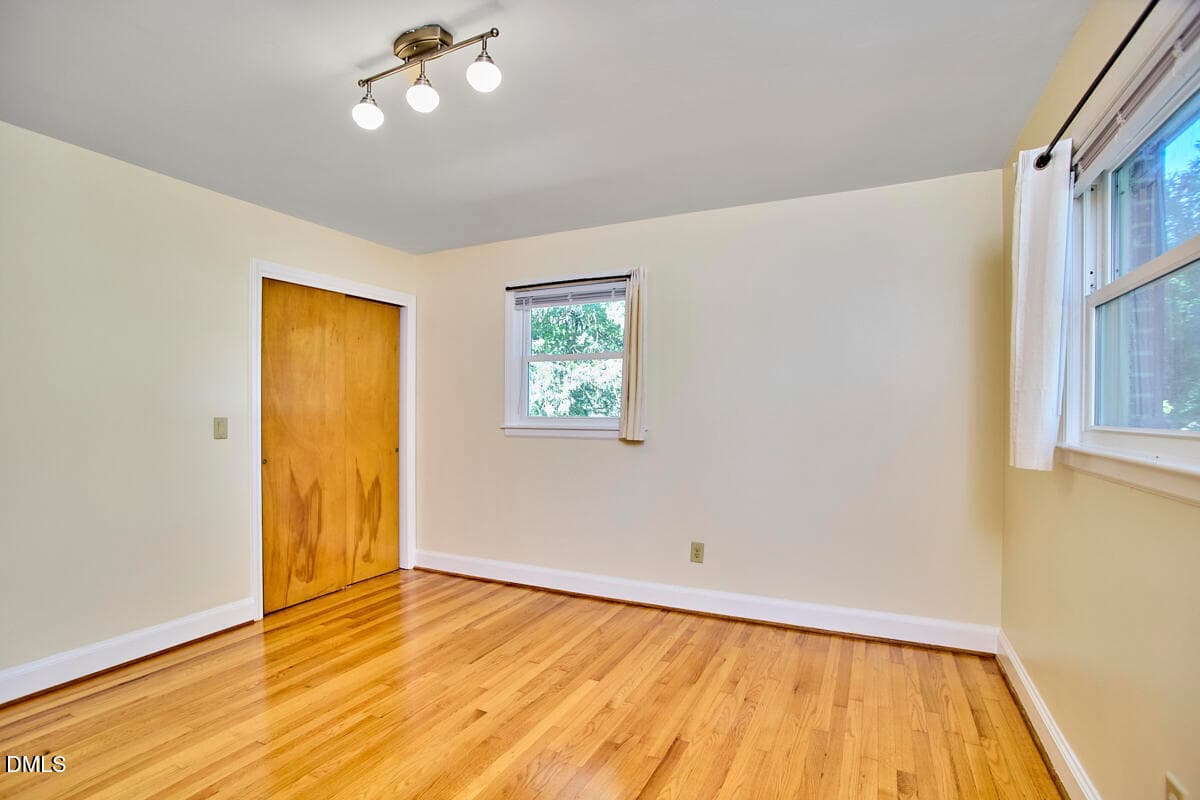 041 - 2317 Charlotte Street, Durham, NC 27705
