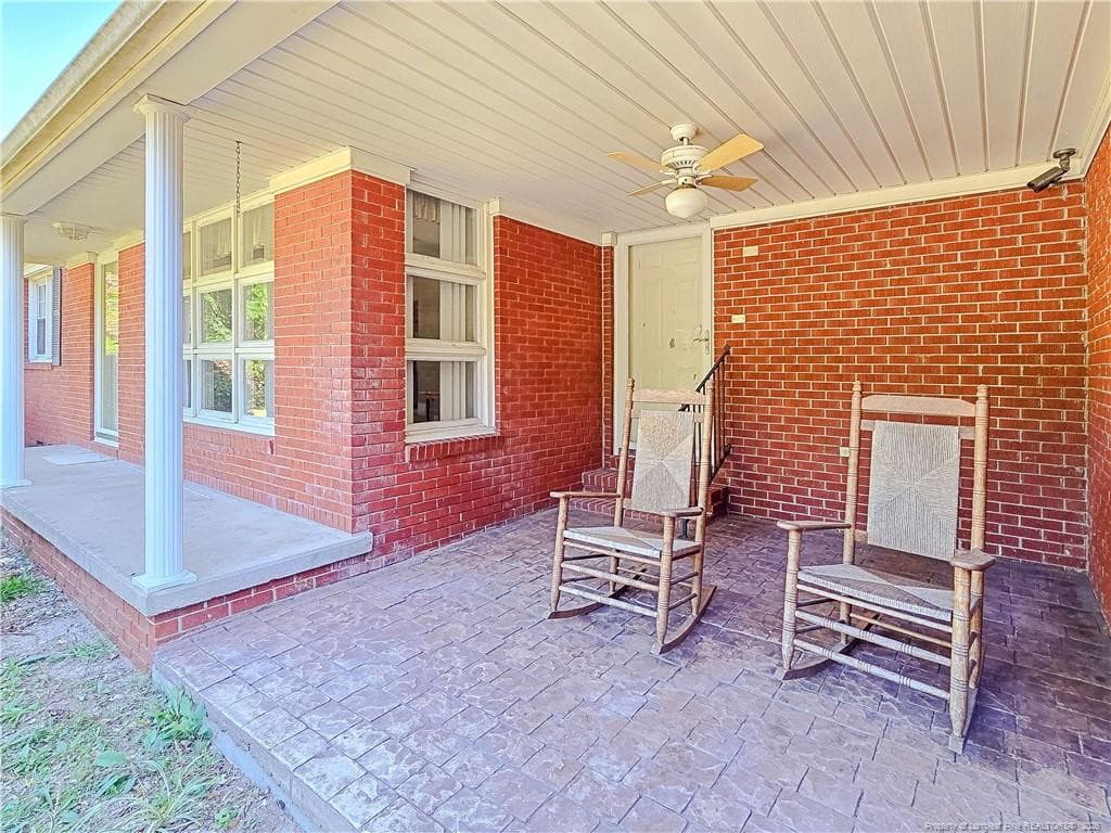Photo 3 - 309 Porter Road, Hope Mills, NC 28348