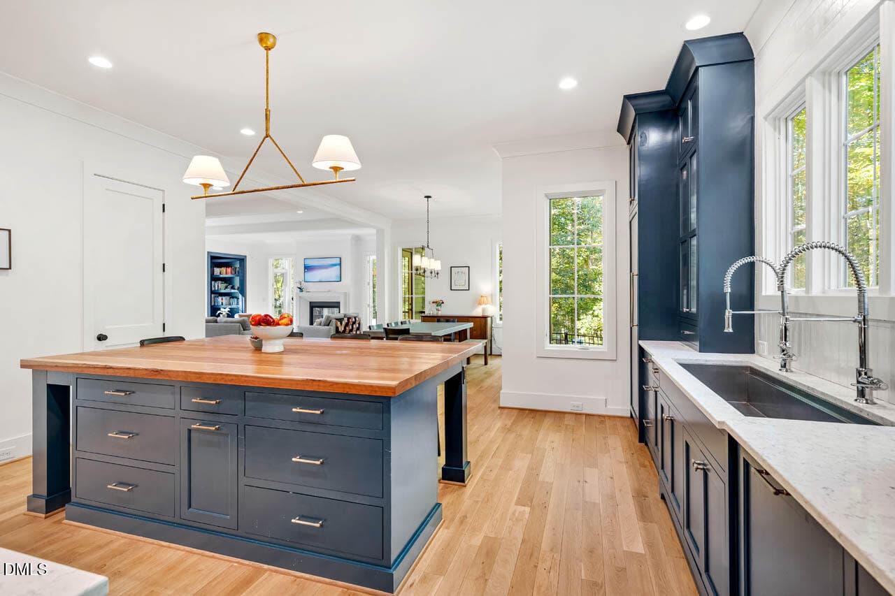Custom Kitchen - 650 Stonecrest Way, Pittsboro, NC 27312