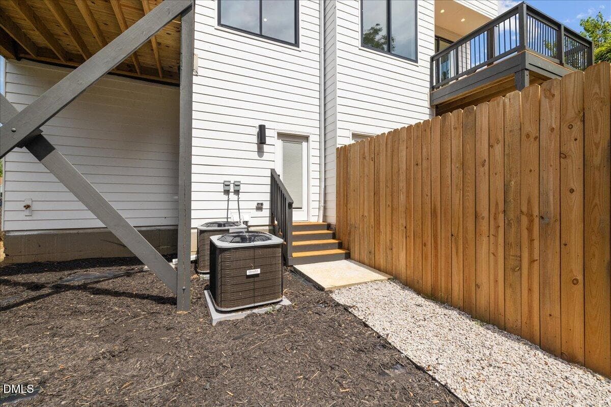 Private back exit - 804 Cotton Place 102, Raleigh, NC 27601