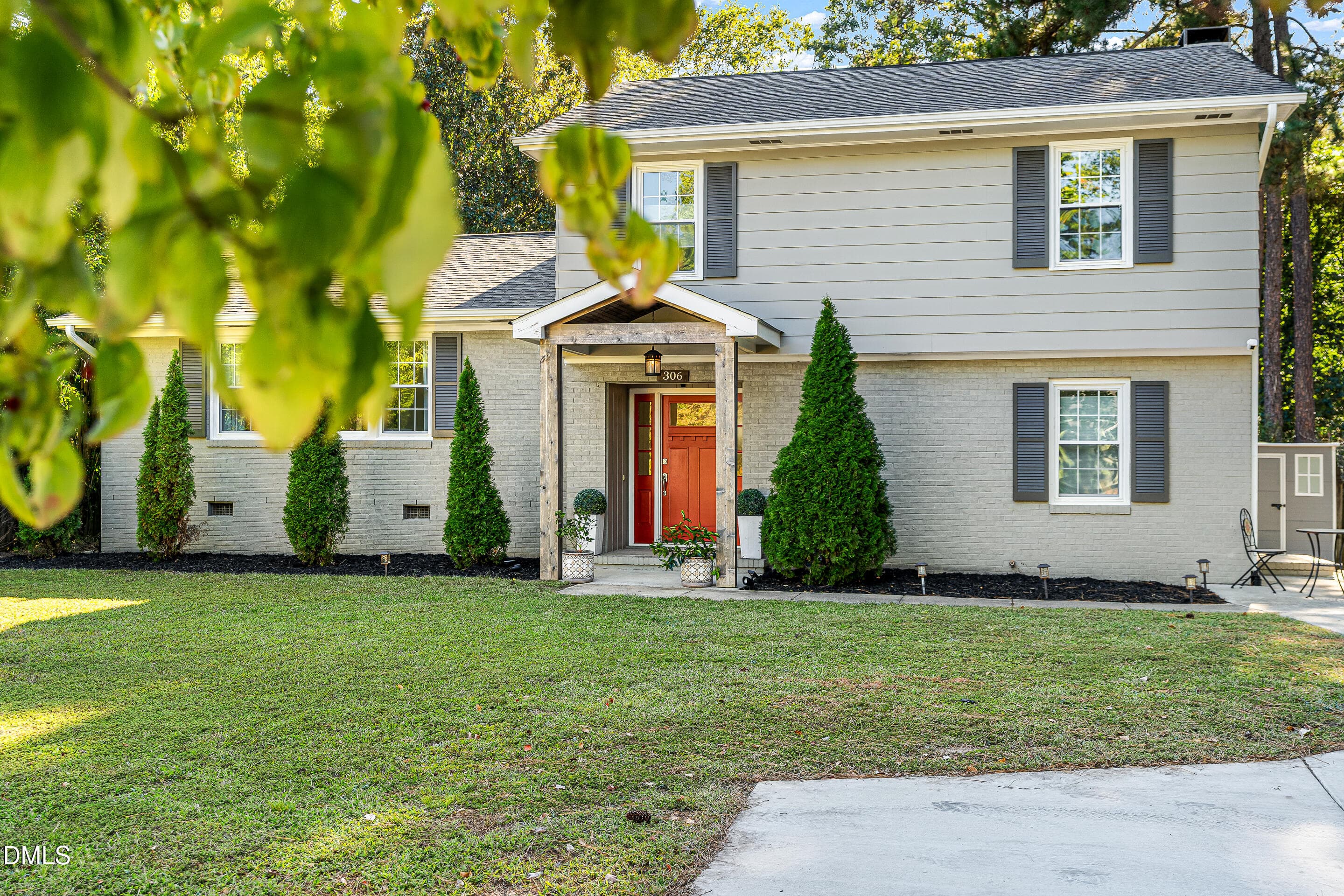 photos-03 - 306 E Millbrook Road, Raleigh, NC 27609
