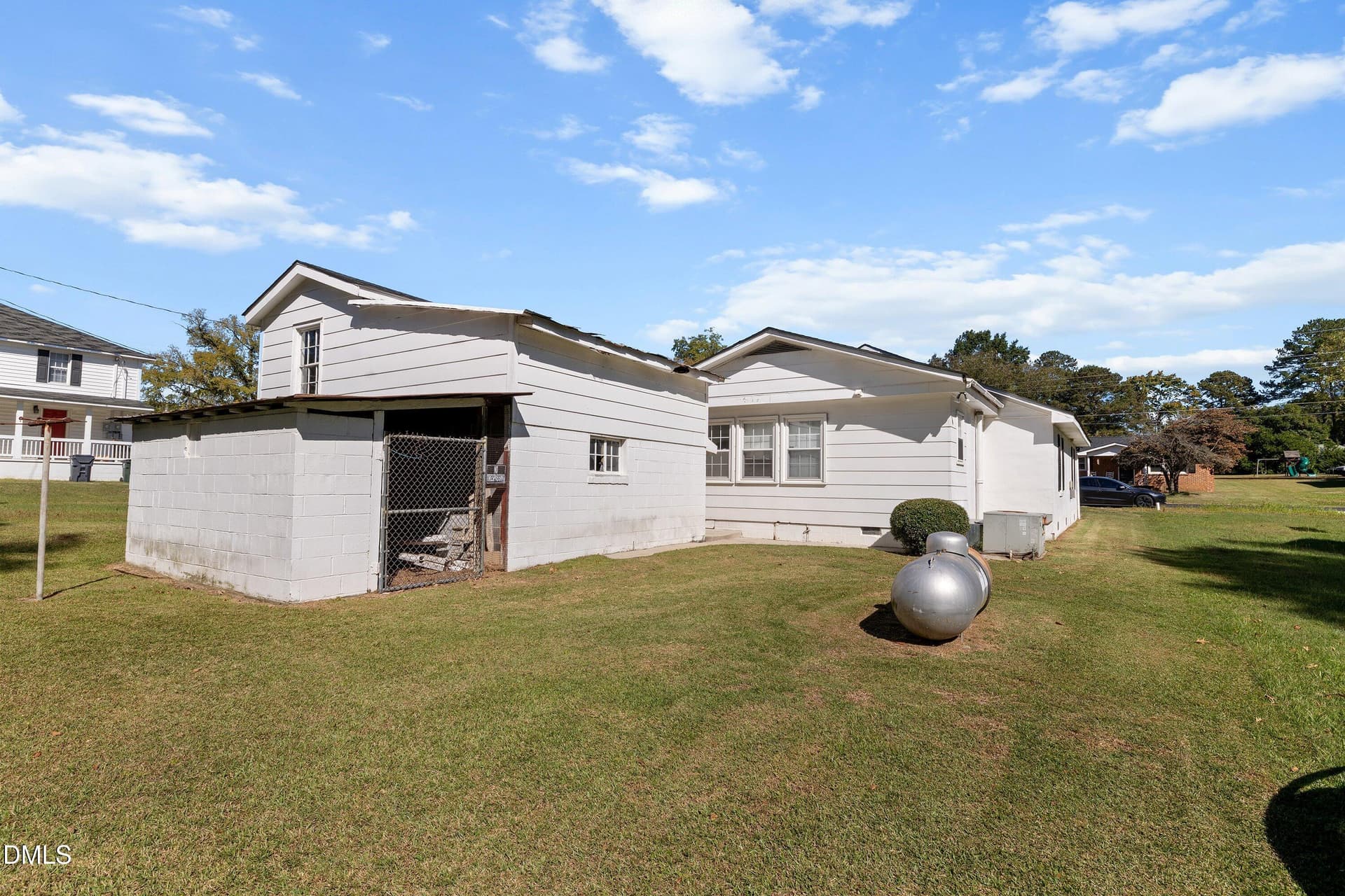 33-202 S Baker St_1244 - 202 S Baker Street, Four Oaks, NC 27524