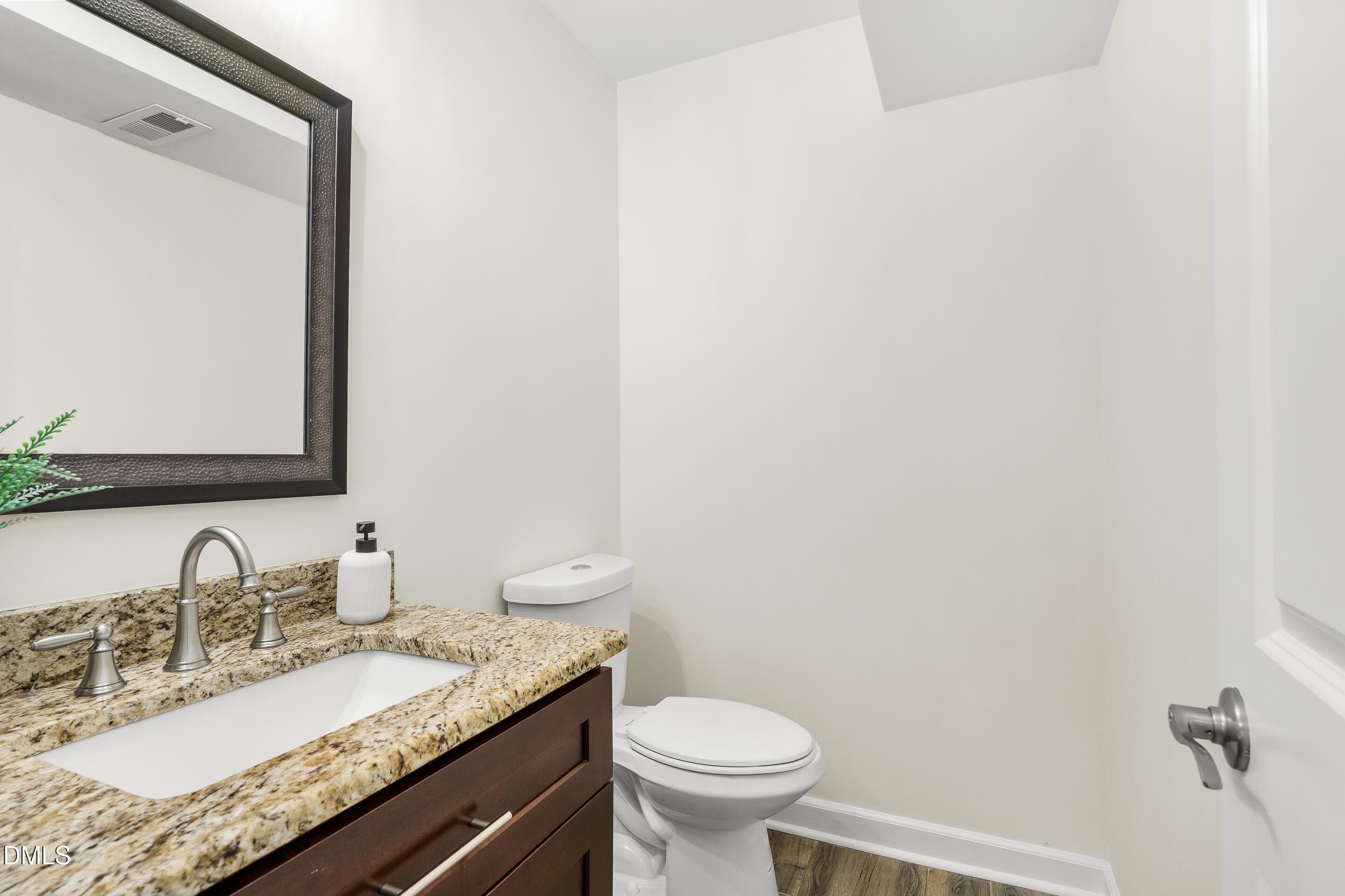 photos-25 - 306 E Millbrook Road, Raleigh, NC 27609