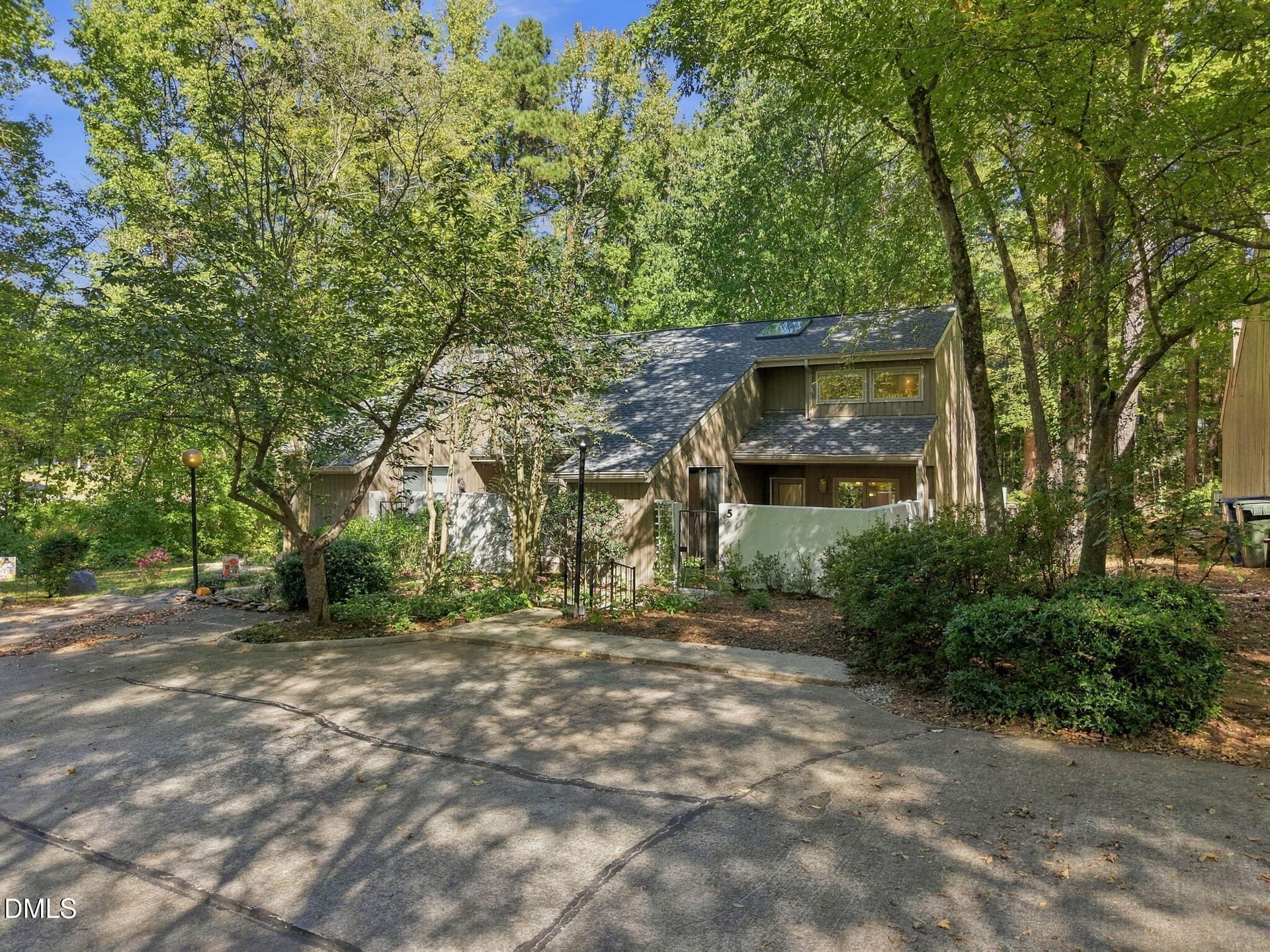 8-web-or-mls-DJI_20261020140235_0447_D - 5 Banstead Place, Chapel Hill, NC 27517