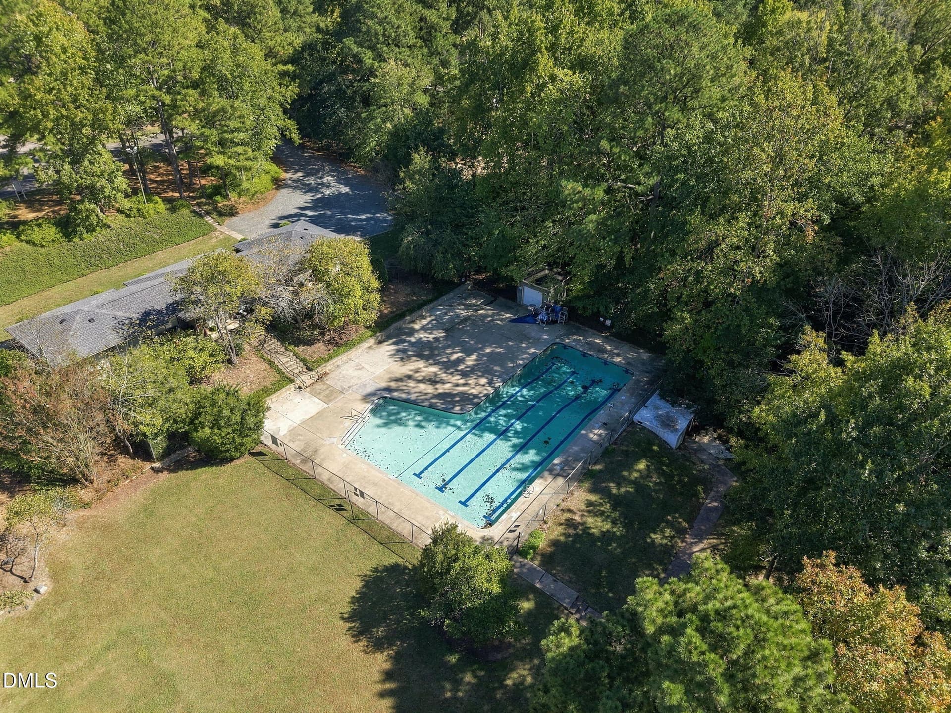 14-web-or-mls-DJI_20261020140422_0453_D - 5 Banstead Place, Chapel Hill, NC 27517