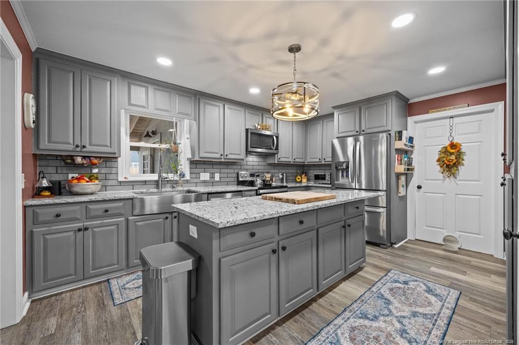 Photo 3 - 410 Coharie Drive, Clinton, NC 28328
