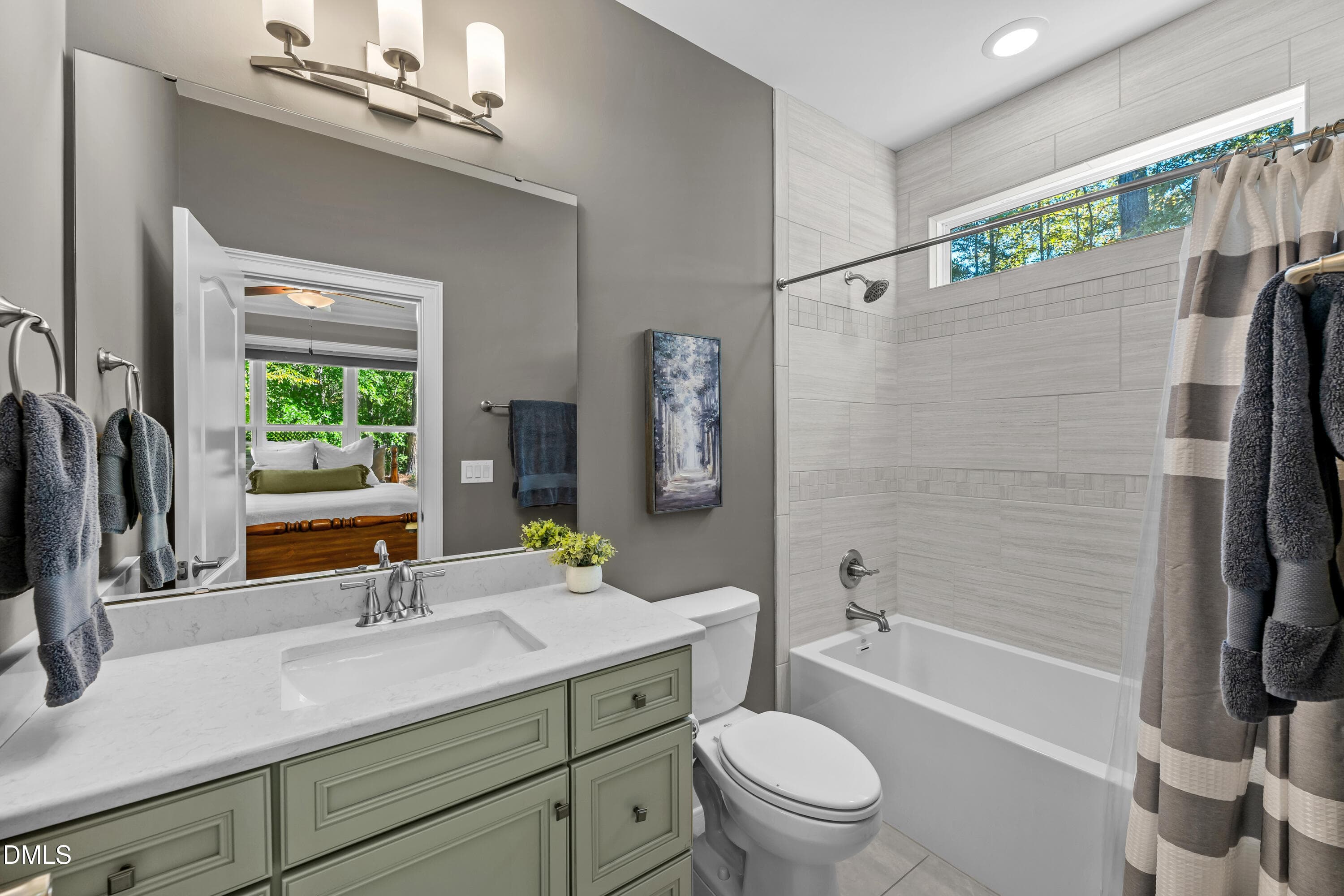 18 -301 lexington dr, interior - 301 Lexington Drive, Apex, NC 27523