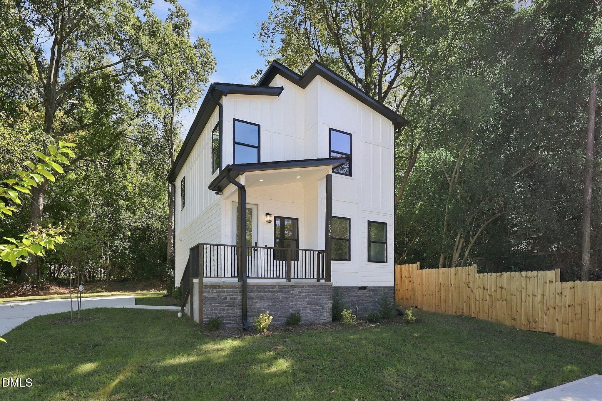 3-web-or-mls-IMG_0776_1_Edit - 1508 N Hyde Park Avenue, Durham, NC 27701
