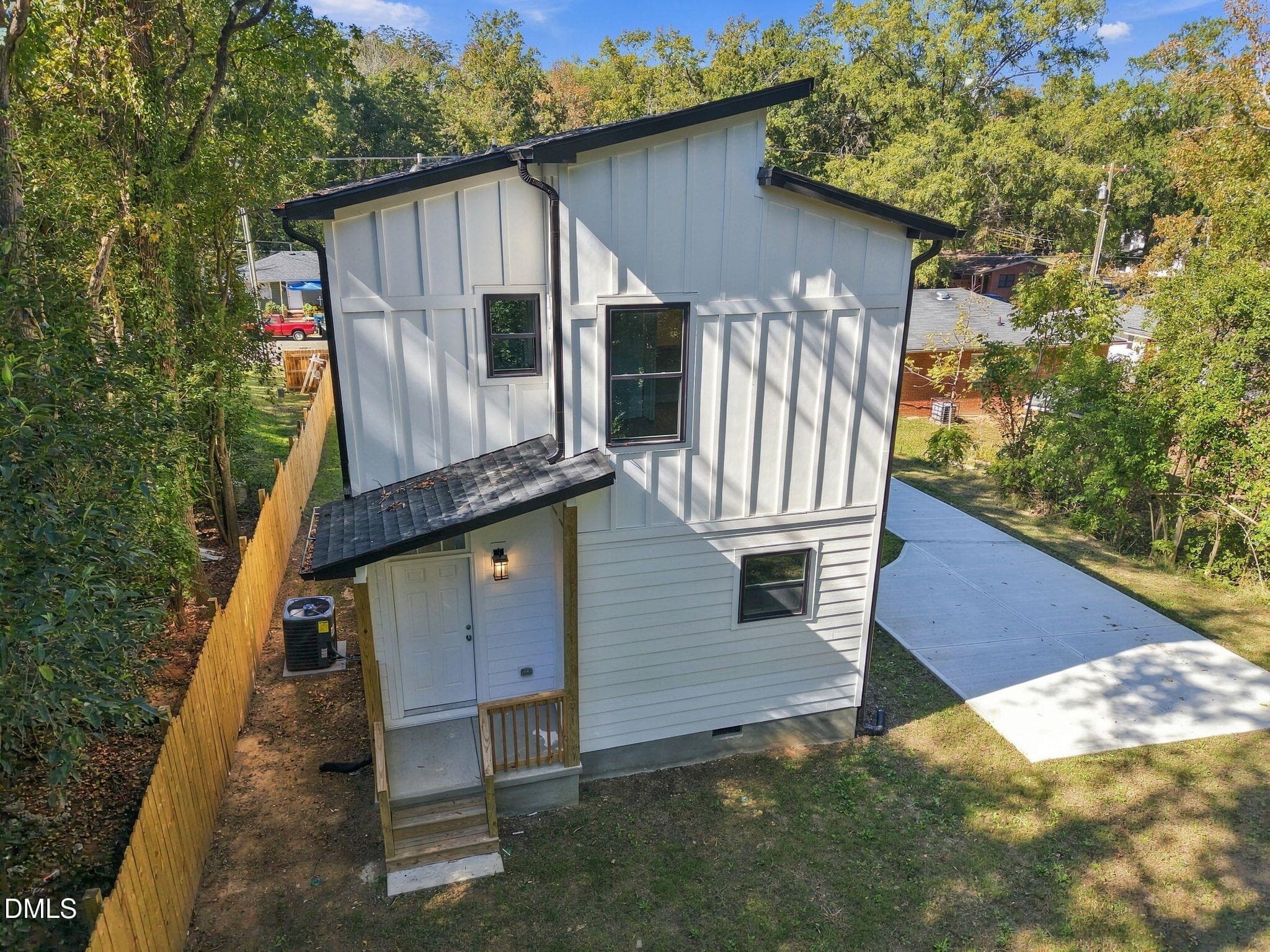 9-web-or-mls-DJI_20261021122702_0268_D - 1508 N Hyde Park Avenue, Durham, NC 27701