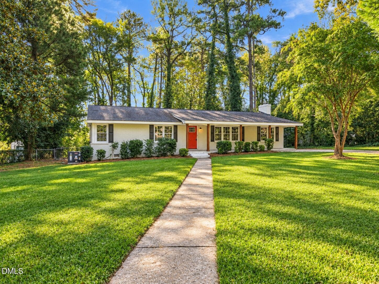 Front Exterior (3) - 2950 Glenridge Drive, Raleigh, NC 27604