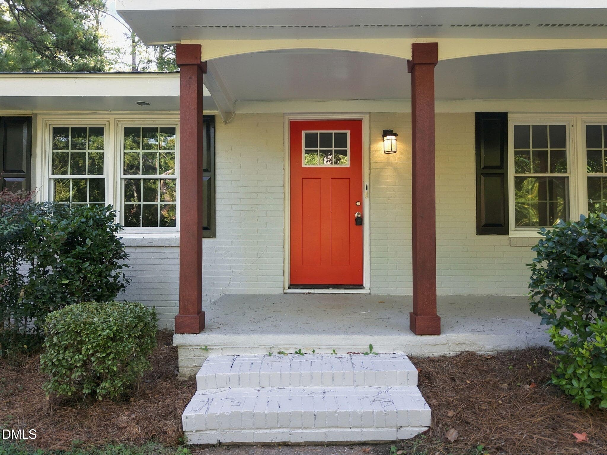 Front Porch(1) - 2950 Glenridge Drive, Raleigh, NC 27604