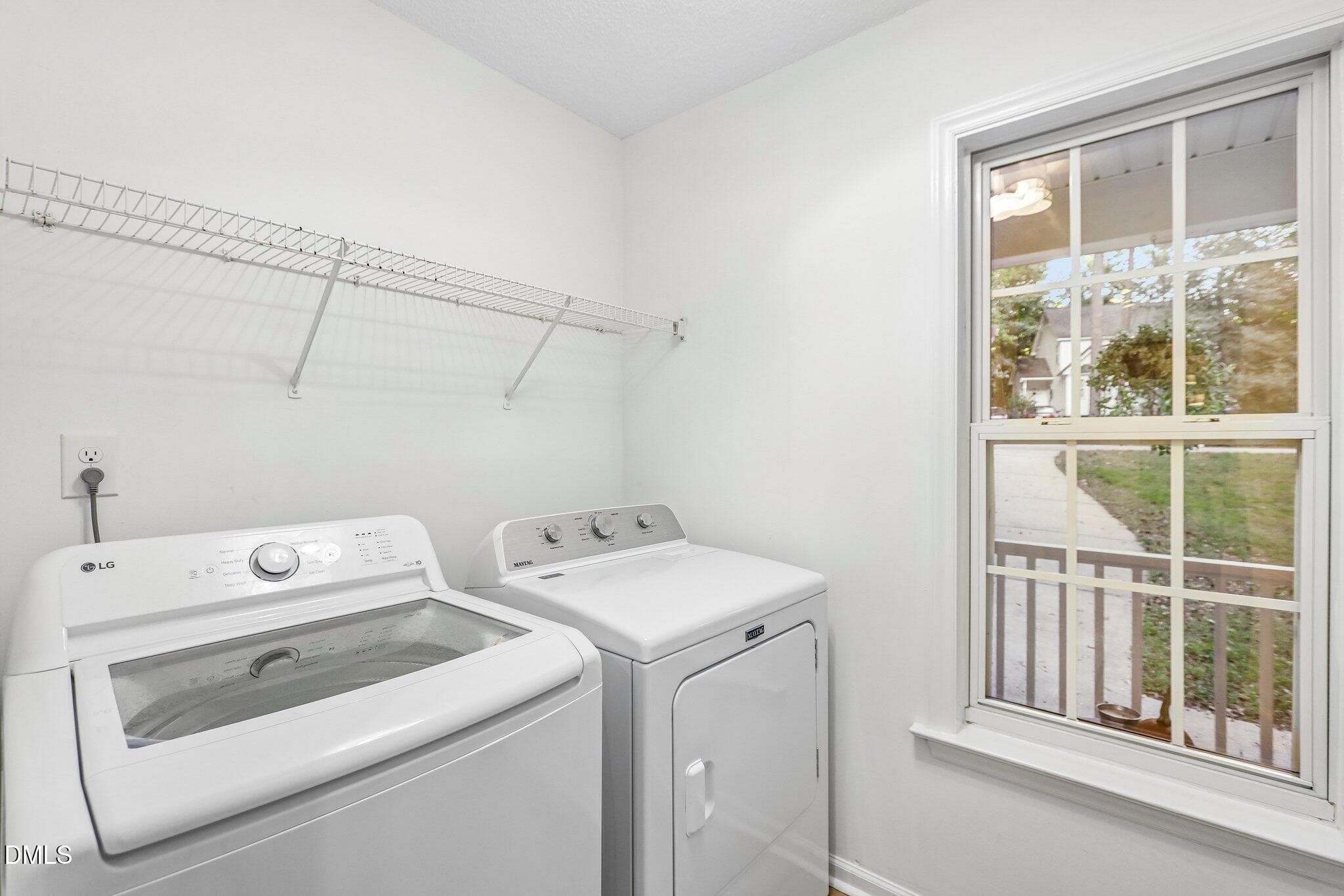13-web-or-mls-Reigate Ln-S2210-013 - 8832 Reigate Lane, Raleigh, NC 27603