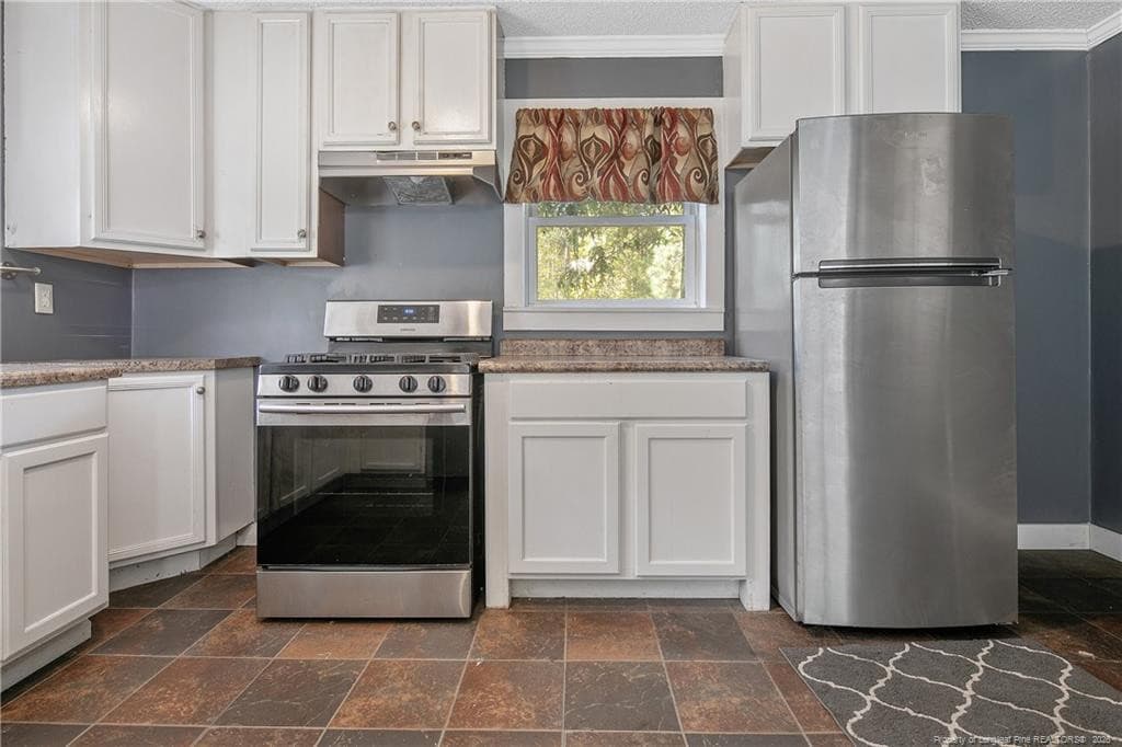 Photo 14 - 2931 Slocomb Road, Linden, NC 28356