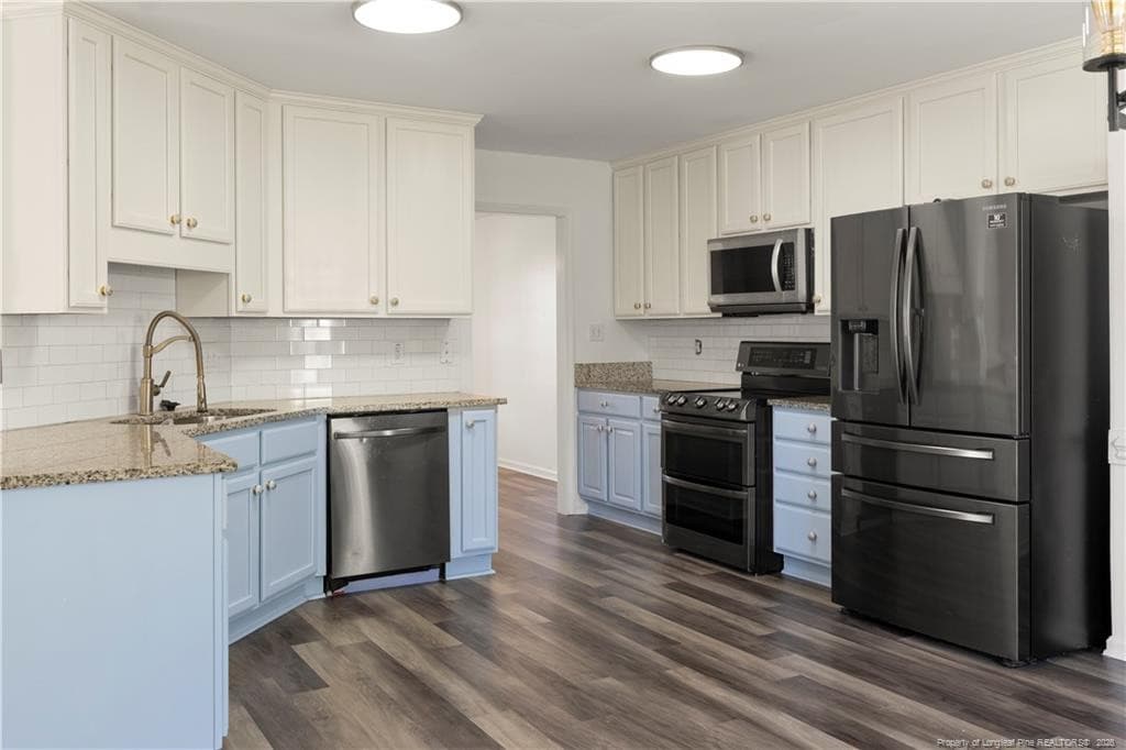 Photo 8 - 202 Lennox Loop, Raeford, NC 28376