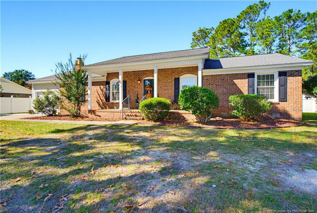 Photo 3 - 3612 Crampton Drive, Hope Mills, NC 28348