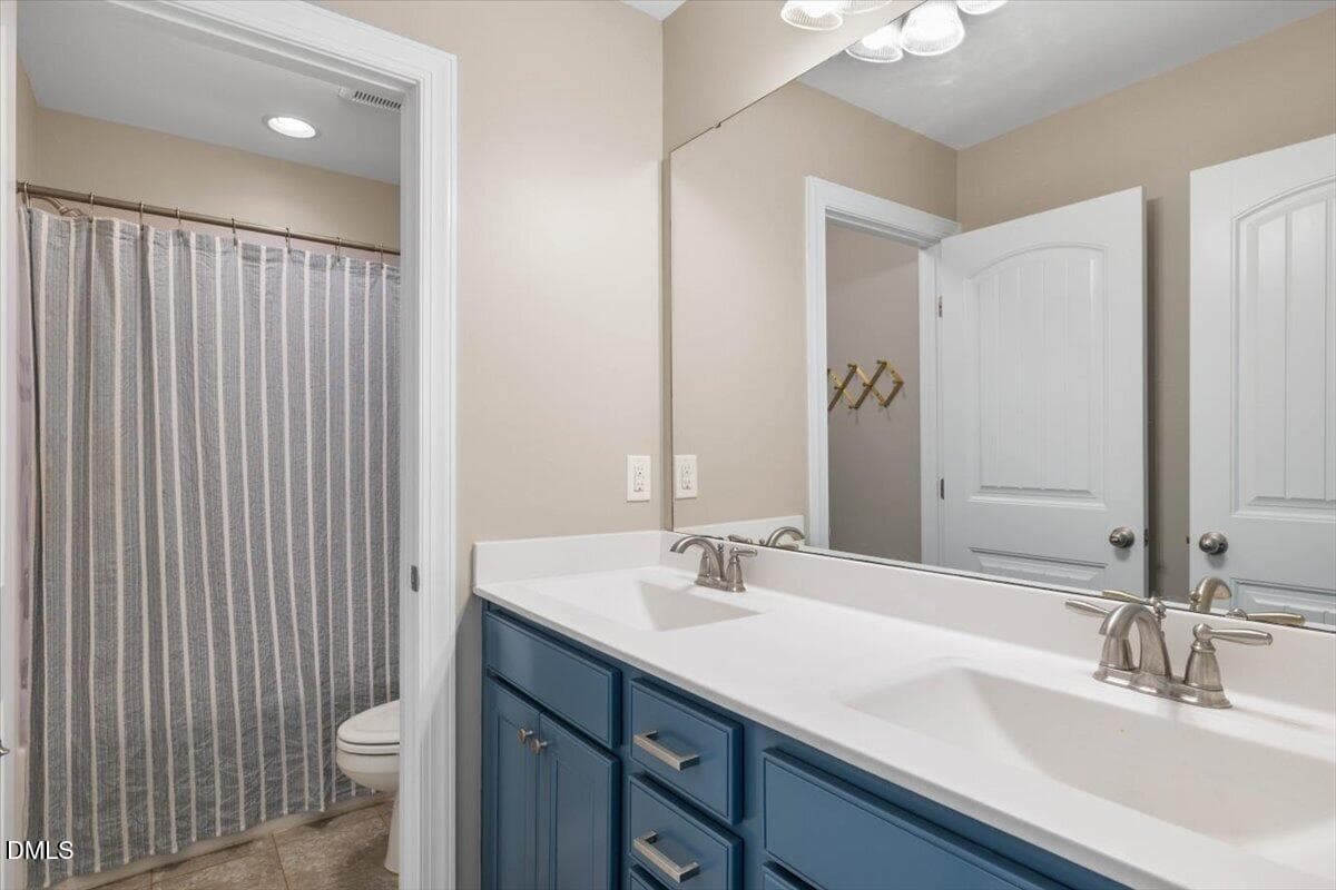 Bath w/door separation - 2008 Campana Drive, Raleigh, NC 27603