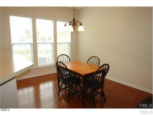 Interior Dining - 8302 Pilots View Drive, Raleigh, NC 27617