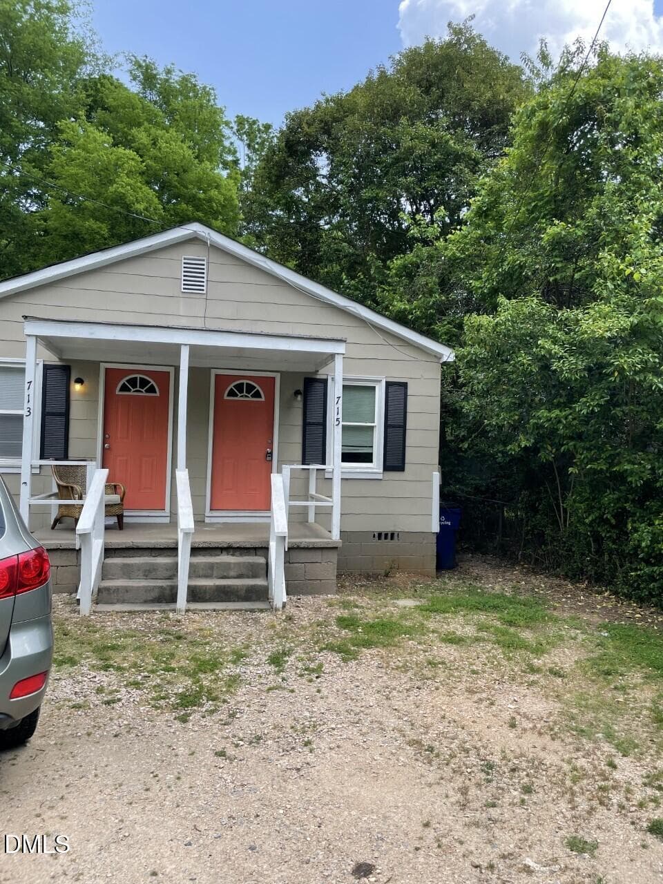 715 Cumberland Street, Raleigh, NC 27610