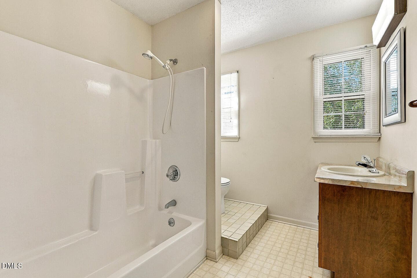 30_053 - 6216 Powell Ridge Road, Holly Springs, NC 27540