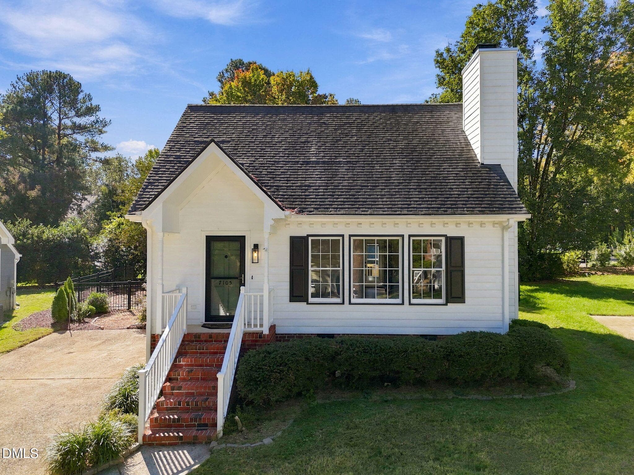7105 Kinross Drive, Raleigh, NC 27613