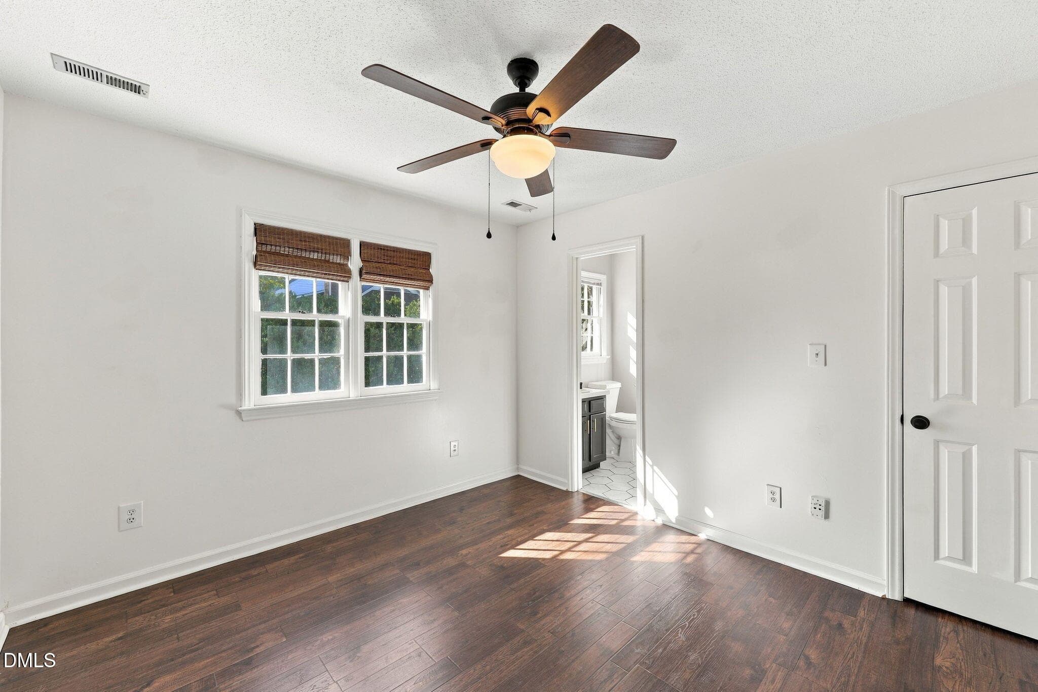 41-web-or-mls-IMG_1811 - 7105 Kinross Drive, Raleigh, NC 27613