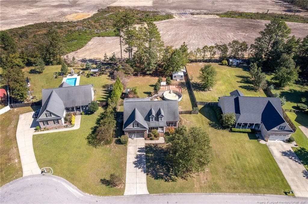 Photo 3 - 148 Hurdle Lane, Raeford, NC 28376