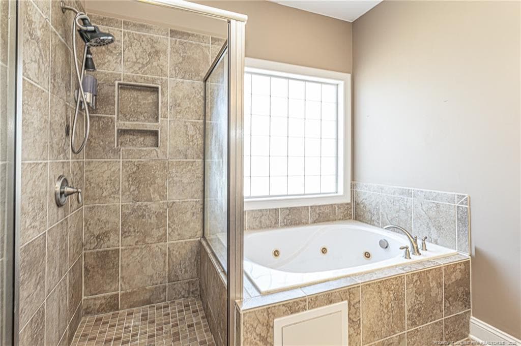 Photo 26 - 148 Hurdle Lane, Raeford, NC 28376