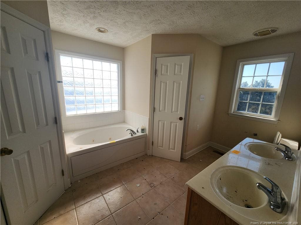 Photo 18 - 5419 Spreading Branch Road, Hope Mills, NC 28348