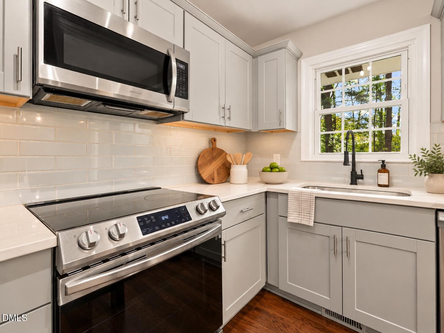 Kitchen (2) - 2950 Glenridge Drive, Raleigh, NC 27604