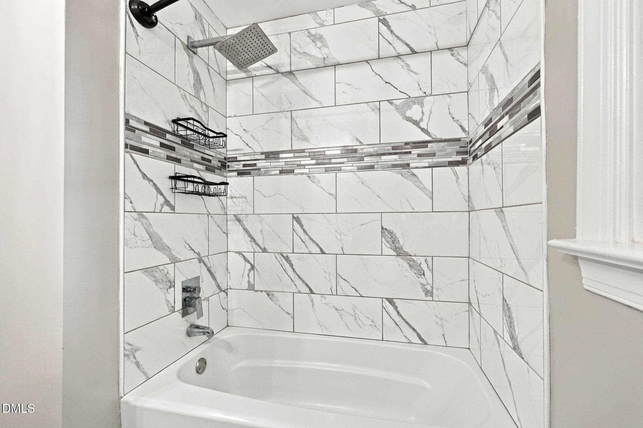 Hall Bath Shower (1) - 2950 Glenridge Drive, Raleigh, NC 27604