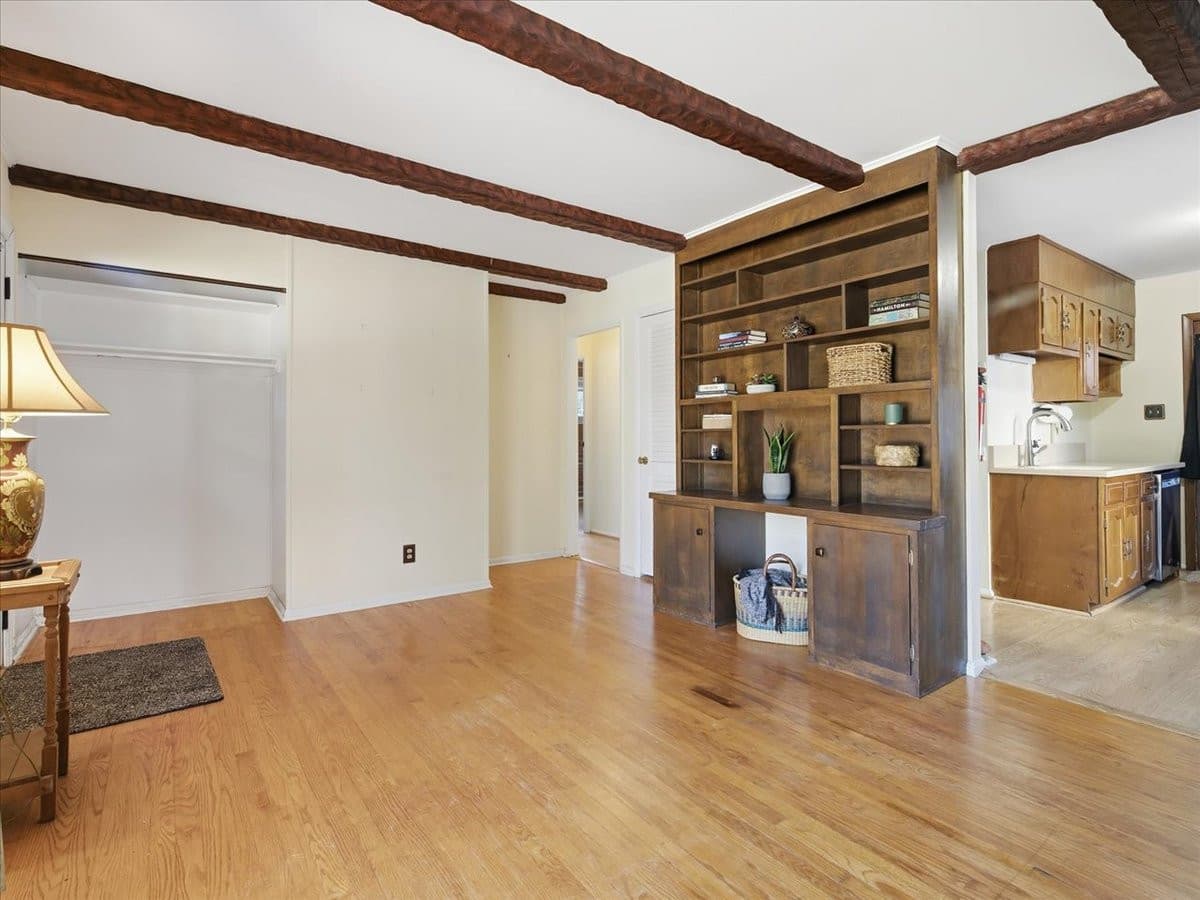 14-Living Room.jpg - 1313 Wake Forest Road, Raleigh, NC 27604