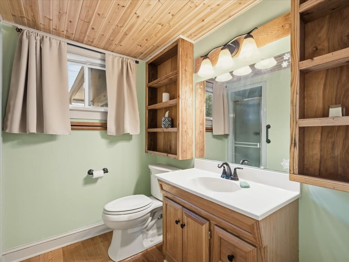 39-Bathroom.jpg - 1313 Wake Forest Road, Raleigh, NC 27604
