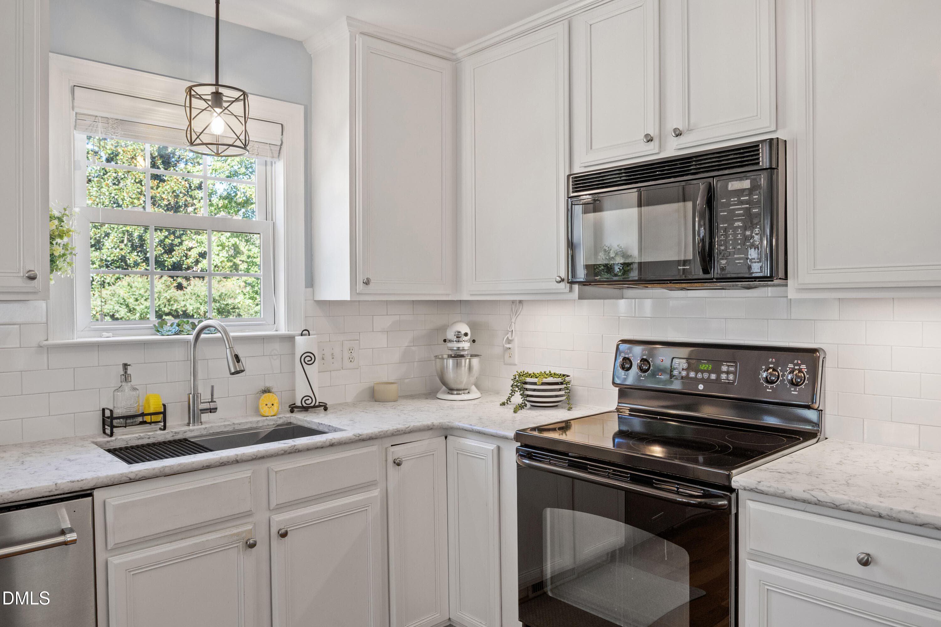Kitchen - 60 Farmingdale Lane, Pittsboro, NC 27312
